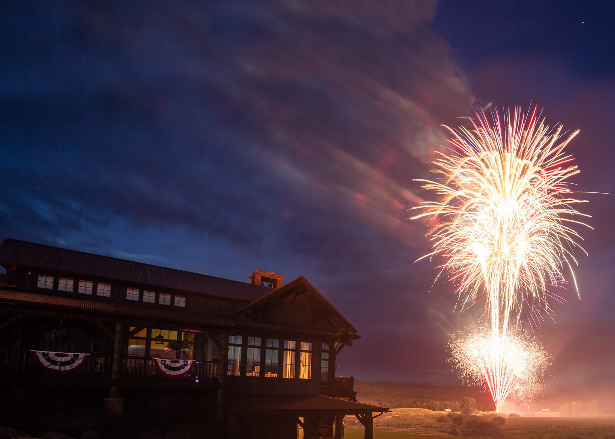 https://website.brushcreekranch.com/wp-content/uploads/2023/03/Fireworks-Square-Homepage-Pop-Up.jpg